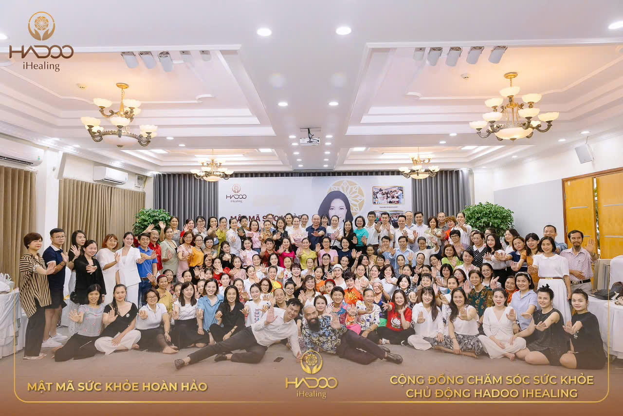 Cộng đồng Mật Mã Sức Khỏe Hoàn Hảo 369 - hàng trăm phụ nữ cùng nhau